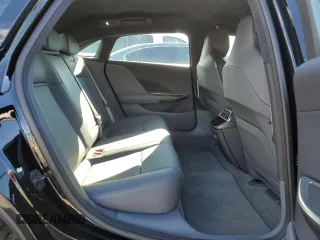 2023 Lucid Air Pure z VIN 50EA1PFA0PA006195, wystawiony jako Copart lot #49089274 z przebiegiem 5298 mil mil oraz Szkody całkowita. Historia ofert i sprzedaży dostępna na DreamBid. Obrazek 10.