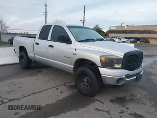 2008 Dodge 1500 SLT with VIN 1D7HU18218S608781, listed as a IAAI auction lot 41851397 with 333,734 mi miles. Bid and sale history available at carsss.com. Image 1.