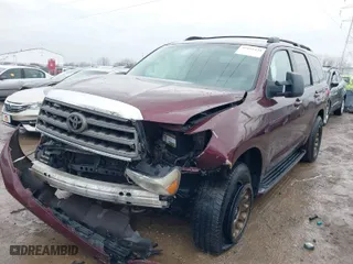 2008 Toyota Sequoia SR5 with VIN 5TDBY64A18S016529, listed as a IAAI auction lot 41051438 with 161,484 mi miles. Bid and sale history available at carsss.com. Image 2.