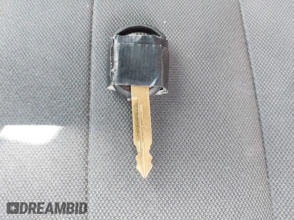 2011 Ford Escape XLT с VIN 1FMCU9D72BKC01477, выставлен на аукционе IAAI как лот 42702010 с пробегом 225 814 миль миль и . История ставок и продаж доступна на DreamBid. Изображение 11.