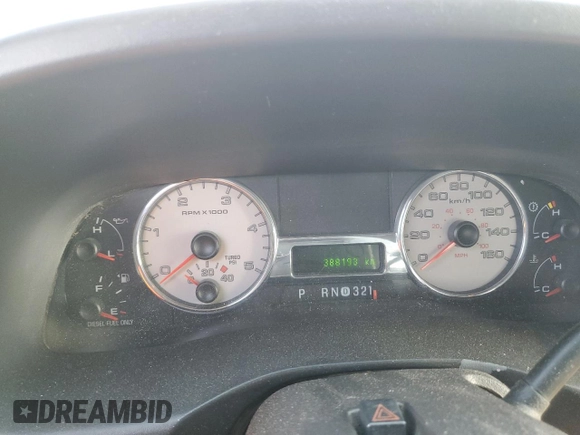 2007 Ford F-250 XL with VIN 1FTSW21P57EB36541, listed as a Copart auction lot 48382705 with 388,190 mi miles and Salvage title. Bid and sale history available at DreamBid. Image 9.