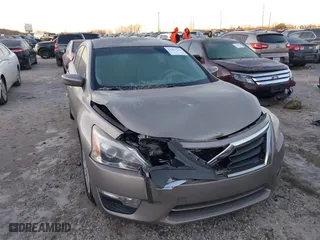 2013 Nissan Altima 2.5 SL with VIN 1N4AL3AP5DC164654, listed as a IAAI auction lot 41397318 with 186,333 mi miles. Bid and sale history available at carsss.com. Image 12.