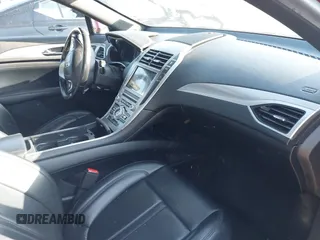 2017 Lincoln MKZ Premiere with VIN 3LN6L5A90HR655326, listed as a IAAI auction lot 41921163 with 109,166 mi miles and . Bid and sale history available at carsss.com. Image 5.