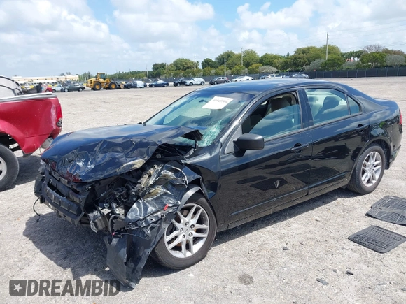 2010 Ford Fusion S with VIN 3FAHP0GA1AR269810, listed as a IAAI auction lot 41945504 with 1 mi miles. Bid and sale history available at carsss.com. Image 18.