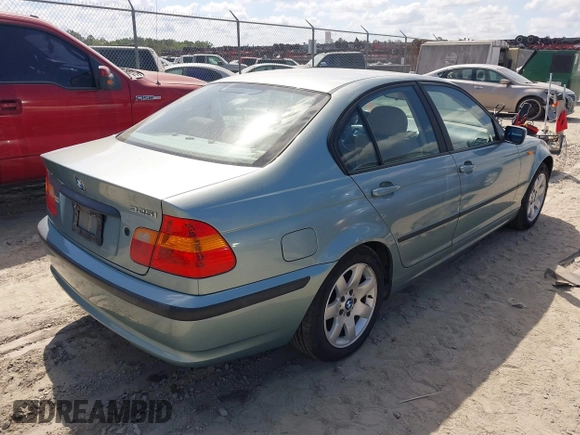 2003 BMW 3 Series 325i with VIN WBAEV33493PD00817, listed as a IAAI auction lot 42040620 with 204,067 mi miles and . Bid and sale history available at DreamBid. Image 4.