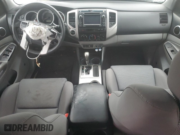 2013 Toyota Tacoma with VIN 3TMLU4EN8DM131287, listed as a Copart auction lot 86551044 with 132,499 mi miles and Salvage title. Bid and sale history available at DreamBid. Image 8.