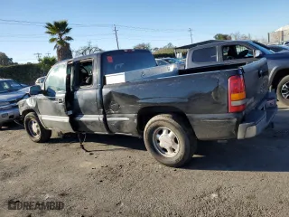 2002 GMC Sierra 1500 SLE with VIN 2GTEC19V321128421, listed as a Copart auction lot 89219675 with 0 mi miles and Salvage Title. Bid and sale history available at carsss.com. Image 2.