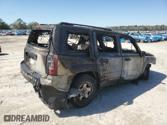 2016 Jeep Patriot Sport z VIN 1C4NJPBB4GD559516, wystawiony jako Copart lot #54237705 z przebiegiem Nie podano mil oraz Nie do naprawy • Non repairable. Historia ofert i sprzedaży dostępna na DreamBid. Obrazek 3.