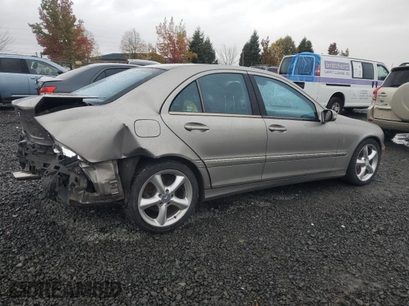 2004 Mercedes-Benz C 320 with VIN WDBRF64J44F512132, listed as a Copart auction lot 45532205 with 151,645 mi miles and Salvage Title. Bid and sale history available at DreamBid. Image 3.