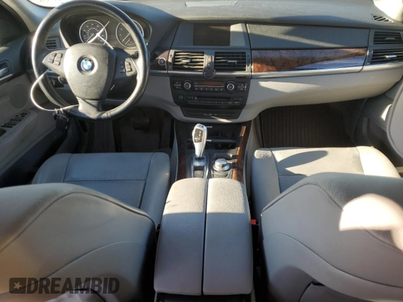 2008 BMW X5 3.0si with VIN 5UXFE43598L031668, listed as a Copart auction lot 84601334 with 157,981 mi miles and Clean Title. Bid and sale history available at carsss.com. Image 8.