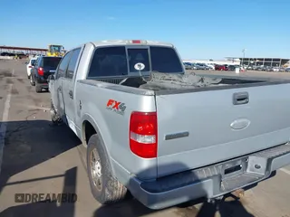 2005 Ford F-150 XLT with VIN 1FTPW14535KB58790, listed as a IAAI auction lot 40625087 with 468,224 mi miles. Bid and sale history available at carsss.com. Image 3.