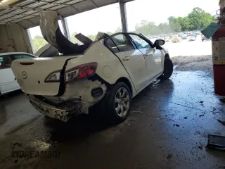 2010 Mazda 3 i Sport z VIN JM1BL1SF0A1339120, wystawiony jako Copart lot #57704395 z przebiegiem Nie podano mil oraz Szkoda całkowita • Salvage title. Historia ofert i sprzedaży dostępna na DreamBid. Obrazek 3.