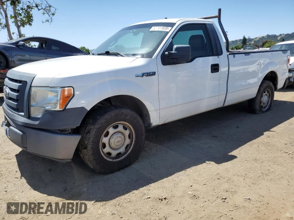 2010 Ford F-150 XL with VIN 1FTMF1CW7AKA82708, listed as a Copart auction lot 55641935 with 143,009 mi miles and Clean title. Bid and sale history available at DreamBid. Image 1.