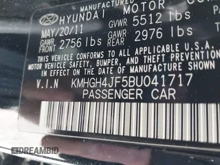 2011 Hyundai Equus Signature with VIN KMHGH4JF5BU041717, listed as a IAAI auction lot 41989423 with 175,113 mi miles and . Bid and sale history available at DreamBid. Image 9.