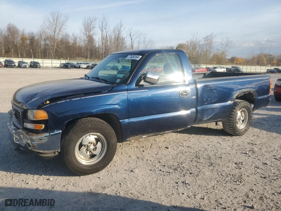 2000 GMC New Sierra 1500 SL with VIN 1GTEC14W5YE308524, listed as a Copart auction lot 77434154 with NaN miles and Salvage Title. Bid and sale history available at carsss.com. Image 1.