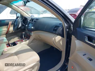 2012 Toyota Highlander Limited with VIN 5TDYK3EH7CS053065, listed as a IAAI auction lot 41929306 with 180,017 mi miles and . Bid and sale history available at DreamBid. Image 5.