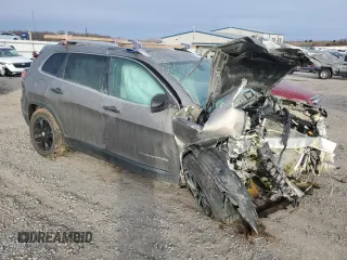 2019 Jeep Cherokee Latitude с VIN 1C4PJLCX1KD131651, выставлен на аукционе Copart как лот 87386804 с пробегом Не указан миль и Списание • Salvage title. История ставок и продаж доступна на DreamBid. Изображение 4.