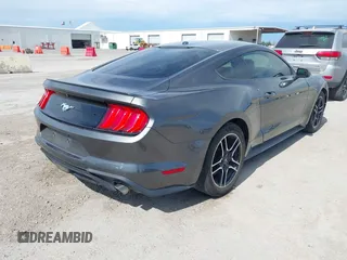 2018 Ford Mustang EcoBoost with VIN 1FA6P8TH5J5176543, listed as a IAAI auction lot 41896199 with 116,984 mi miles and . Bid and sale history available at carsss.com. Image 4.