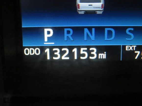 2017 Toyota Tundra 2WD SR5 with VIN 5TFRY5F14HX218359, listed as a Copart auction lot 74293464 with 132,153 mi miles and Salvage Title. Bid and sale history available at carsss.com. Image 8.
