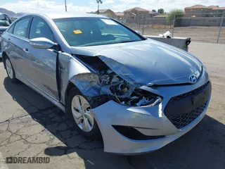 2015 Hyundai Sonata Hybrid Limited with VIN KMHEC4A41FA133127, listed as a IAAI auction lot 41759254 with 70,124 mi miles. Bid and sale history available at carsss.com. Image 6.