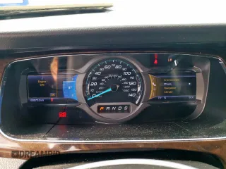 2013 Ford Taurus Limited z VIN 1FAHP2F89DG187913, wystawiony jako Copart lot #57096865 z przebiegiem 93 575 mil mil oraz Szkoda całkowita • Salvage title. Historia ofert i sprzedaży dostępna na DreamBid. Obrazek 9.