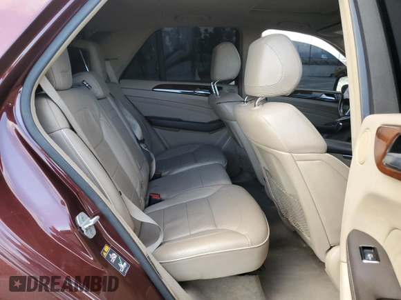 2013 Mercedes-Benz M 350 z VIN 4JGDA5JB7DA215849, wystawiony jako Copart lot #42850805 z przebiegiem Nie podano mil oraz Szkoda całkowita • Salvage title. Historia ofert i sprzedaży dostępna na DreamBid. Obrazek 12.