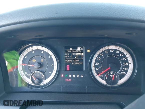 2019 Ram 1500 Classic Tradesman with VIN 3C6JR6DG0KG512237, listed as a IAAI auction lot 41366260 with 212,900 mi miles. Bid and sale history available at carsss.com. Image 15.
