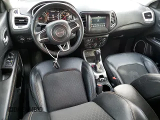 2018 Jeep Compass Latitude with VIN 3C4NJCBB4JT408010, listed as a Copart auction lot 48127335 with 105,866 mi miles and Salvage Title. Bid and sale history available at DreamBid. Image 8.