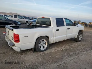 2010 Dodge Dakota Bighorn/Lonestar with VIN 1D7RW3GK8AS212476, listed as a Copart auction lot 81830154 with Not Provided miles and Salvage Title. Bid and sale history available at DreamBid. Image 3.