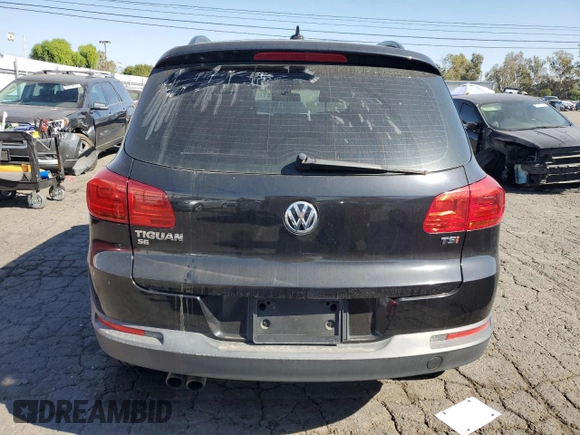 2017 Volkswagen Tiguan S z VIN WVGAV7AX6HK012370, wystawiony jako Copart lot #78956614 z przebiegiem 131 833 mil mil oraz Czysty tytuł • Clean title. Historia ofert i sprzedaży dostępna na DreamBid. Obrazek 6.