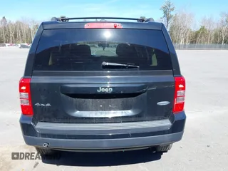 2015 Jeep Patriot High Altitude with VIN 1C4NJRFB4FD425660, listed as a IAAI auction lot 41821761 with 90,774 mi miles and . Bid and sale history available at carsss.com. Image 16.