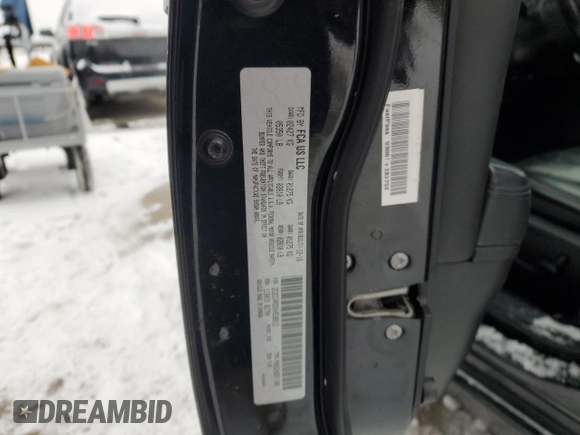 2017 Chrysler 300 Limited z VIN 2C3CCARG5HH538912, wystawiony jako Copart lot #45566125 z przebiegiem 124 761 mil mil oraz Szkoda całkowita • Salvage title. Historia ofert i sprzedaży dostępna na DreamBid. Obrazek 13.