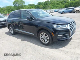 2018 Audi Q7 Premium Plus z VIN WA1LAAF74JD034810, wystawiony jako IAAI lot #42307500 z przebiegiem 102 538 mil mil oraz . Historia ofert i sprzedaży dostępna na DreamBid. Obrazek 1.