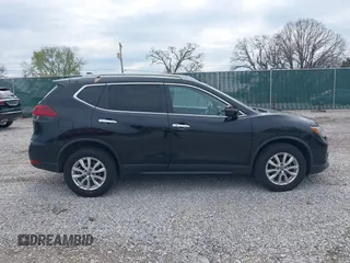 2018 Nissan Rogue SV with VIN 5N1AT2MV6JC806353, listed as a IAAI auction lot 41903637 with 101,223 mi miles. Bid and sale history available at carsss.com. Image 13.