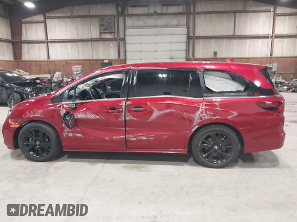 2023 Honda Odyssey Sport z VIN 5FNRL6H75PB054893, wystawiony jako IAAI lot #41984321 z przebiegiem 17 383 mil mil oraz . Historia ofert i sprzedaży dostępna na DreamBid. Obrazek 14.