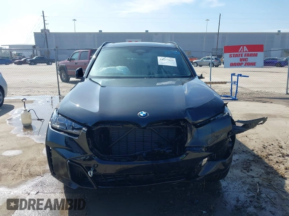 2025 BMW X5 sDrive40i with VIN 5UX13EU02S9Y55556, listed as a IAAI auction lot 41177621 with 272 mi miles. Bid and sale history available at carsss.com. Image 13.