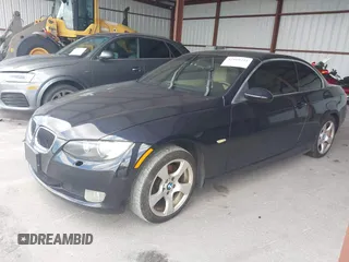2009 BMW 3 Series 328i z VIN WBAWL13569PX26266, wystawiony jako IAAI lot #42169251 z przebiegiem 101 162 mil mil oraz . Historia ofert i sprzedaży dostępna na DreamBid. Obrazek 2.