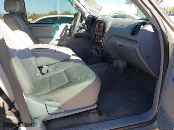 2002 Toyota Tundra SR5 with VIN 5TBRT34172S278633, listed as a IAAI auction lot 41736534 with 159,053 mi miles. Bid and sale history available at carsss.com. Image 5.