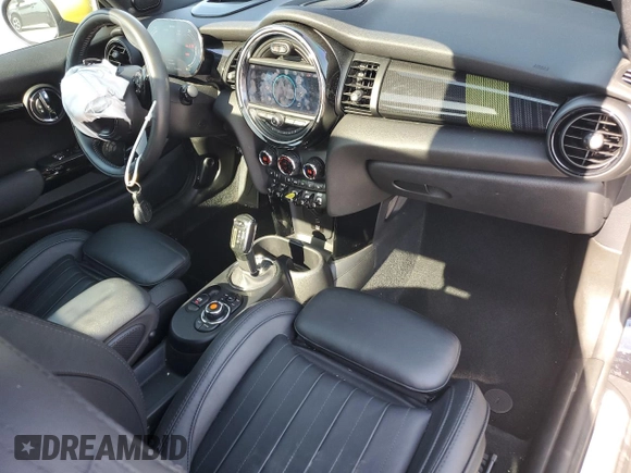 2021 MINI Hardtop Cooper SE with VIN WMWXP3C07M2N46440, listed as a Copart auction lot 72822194 with 35,078 mi miles and Salvage Title. Bid and sale history available at DreamBid. Image 8.