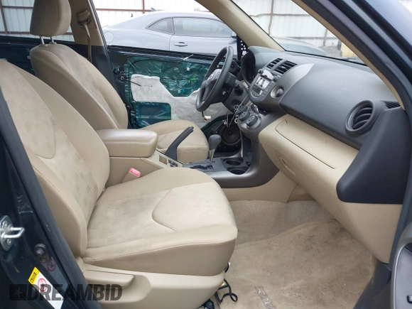2010 Toyota RAV4 with VIN JTMBF4DV7AD031924, listed as a IAAI auction lot 41911011 with 171,772 mi miles. Bid and sale history available at carsss.com. Image 5.