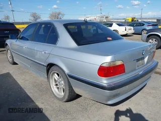 2001 BMW 7 Series 740iA with VIN WBAGG83451DN86662, listed as a IAAI auction lot 41967255 with 187,669 mi miles. Bid and sale history available at carsss.com. Image 3.