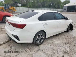 2021 Kia Forte LXS with VIN 3KPF24AD6ME303374, listed as a Copart auction lot 57673425 with 41,694 mi miles and Salvage title. Bid and sale history available at DreamBid. Image 3.