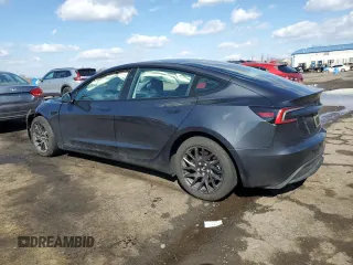 2024 Tesla Model 3 z VIN 5YJ3E1EA6RF731388, wystawiony jako Copart lot #50334065 z przebiegiem 8 305 mil mil oraz Szkoda całkowita • Salvage title. Historia ofert i sprzedaży dostępna na DreamBid. Obrazek 2.
