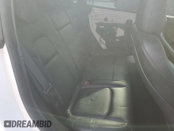 2021 Tesla Model Y Performance z VIN 5YJYGDEF0MF258819, wystawiony jako Copart lot #53944085 z przebiegiem 55 252 mil mil oraz Szkoda całkowita • Salvage title. Historia ofert i sprzedaży dostępna na DreamBid. Obrazek 10.