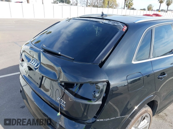 2018 Audi Q3 Premium Plus with VIN WA1JCCFS2JR009411, listed as a IAAI auction lot 41754526 with 85,781 mi miles. Bid and sale history available at carsss.com. Image 6.
