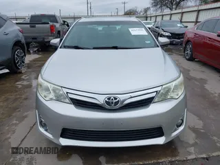 2014 Toyota Camry SE with VIN 4T1BK1FK7EU540975, listed as a IAAI auction lot 41673926 with 190,036 mi miles. Bid and sale history available at carsss.com. Image 12.