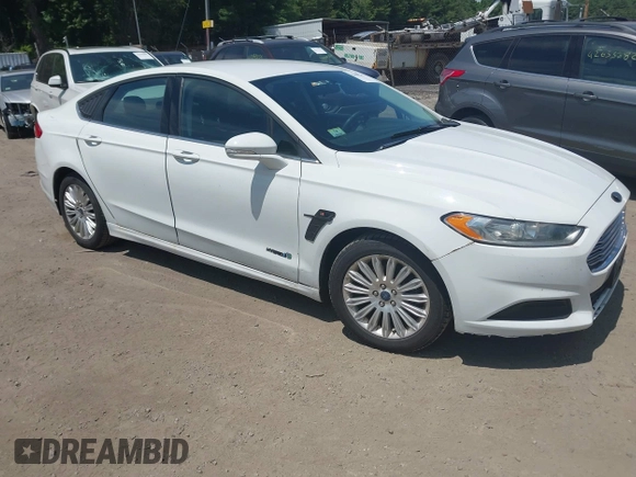 2013 Ford Fusion SE Hybrid with VIN 3FA6P0LU3DR328786, listed as a IAAI auction lot 42604212 with 132,423 mi miles and . Bid and sale history available at DreamBid. Image 1.