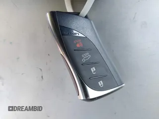 2024 Lexus UX 250h с VIN JTHX6JBHXR2186541, выставлен на аукционе IAAI как лот 42164501 с пробегом 12 233 миль миль и . История ставок и продаж доступна на DreamBid. Изображение 11.