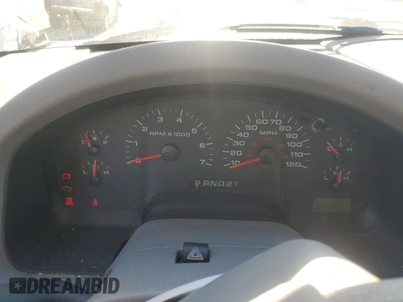 2004 Ford F-150 XLT with VIN 1FTRW14W84KB48403, listed as a Copart auction lot 83243784 with 163,839 mi miles and Clean Title. Bid and sale history available at carsss.com. Image 9.