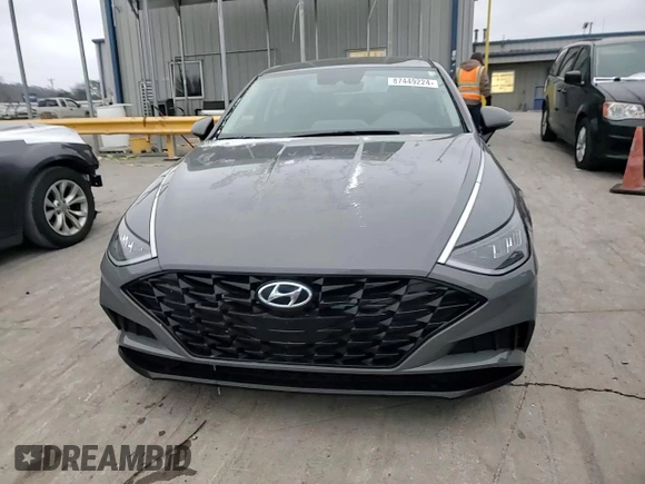 2020 Hyundai Sonata SEL z VIN 5NPEL4JA7LH014979, wystawiony jako Copart lot #87449224 z przebiegiem 67 942 mil mil oraz Szkoda całkowita • Salvage title. Historia ofert i sprzedaży dostępna na DreamBid. Obrazek 14.